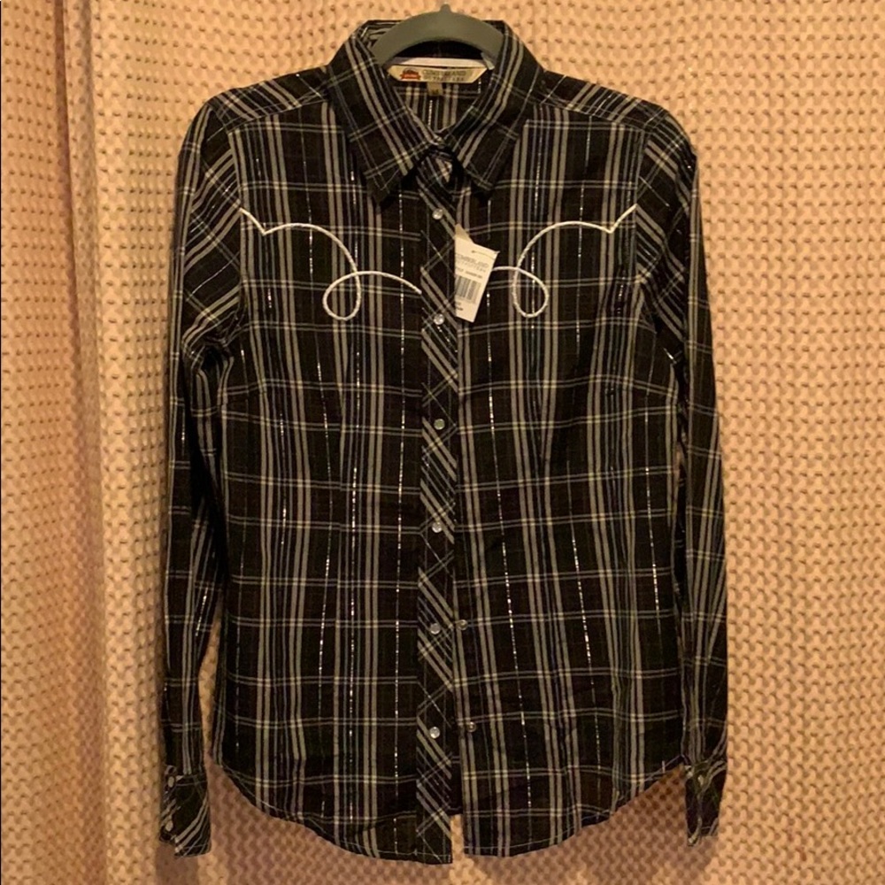 BNWT Cumberland Outfitters Pearl Snap